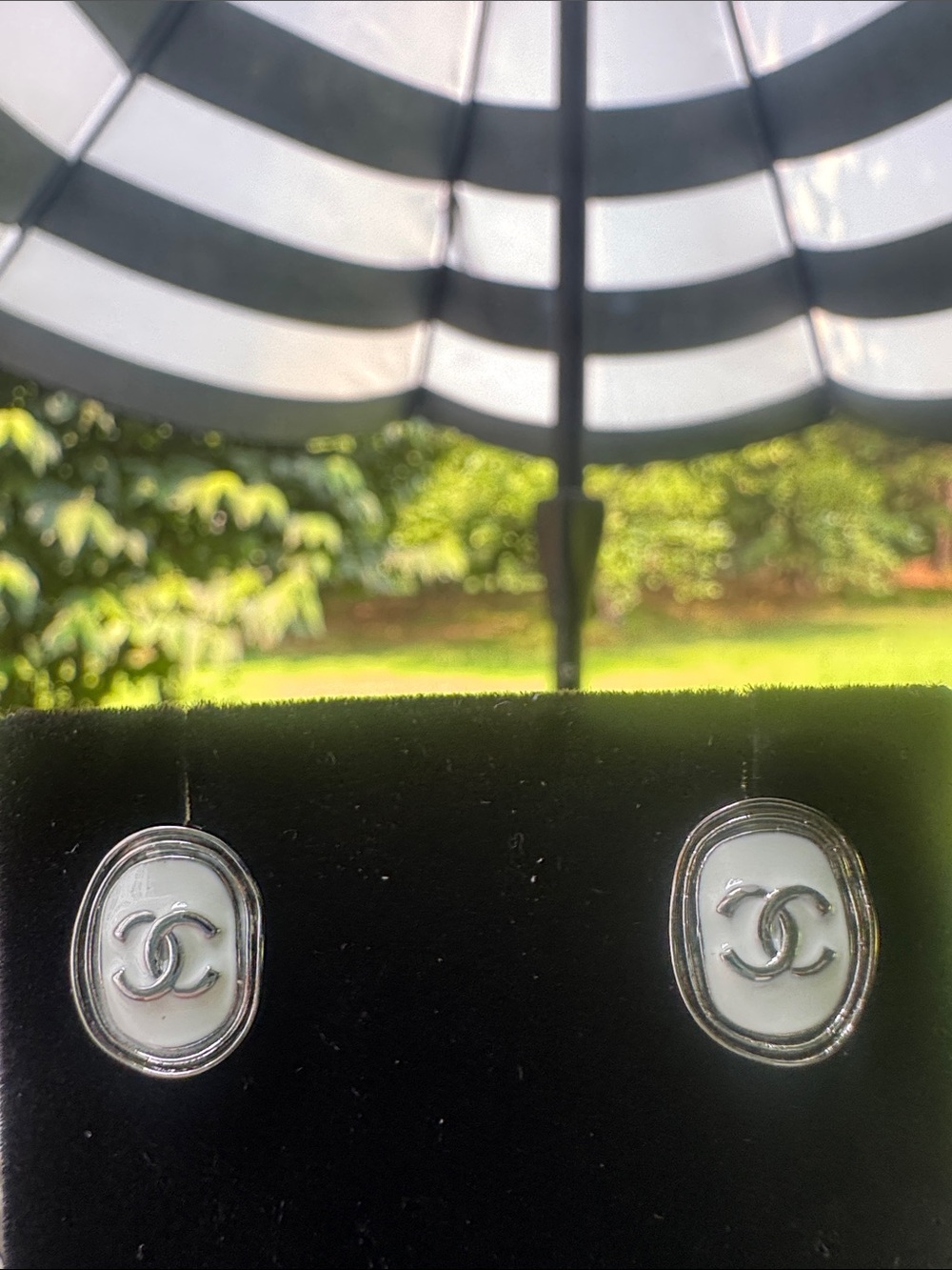 Earrings  Silver-Tone Oval CC Logo Stud Earrings